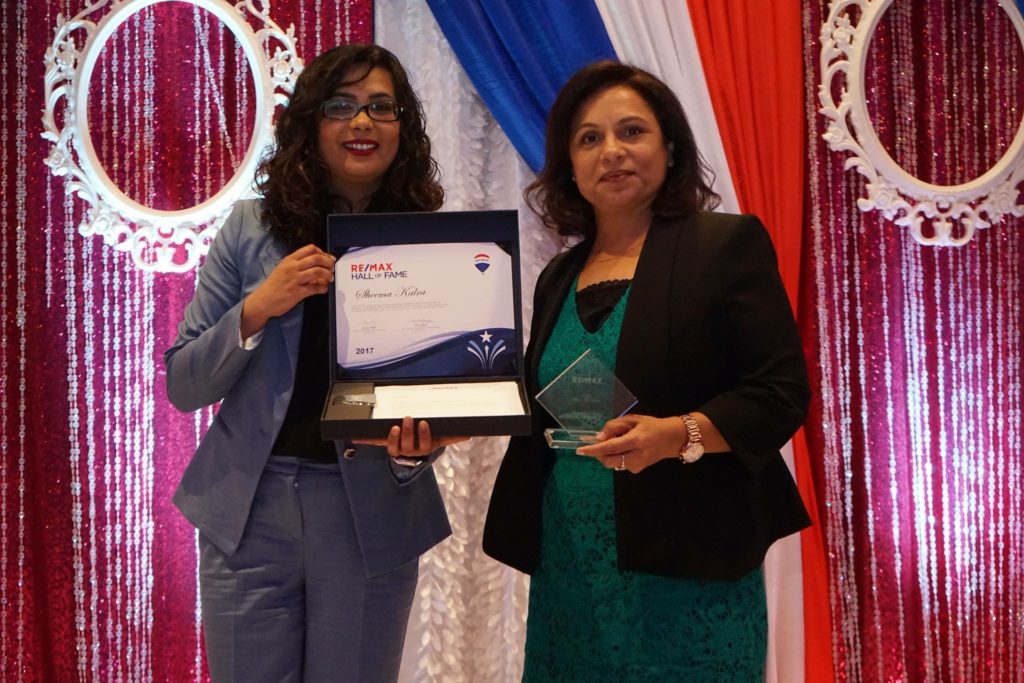 Sheema Kalra Remax Hall of Fame Award. Real Estate Award 2018.