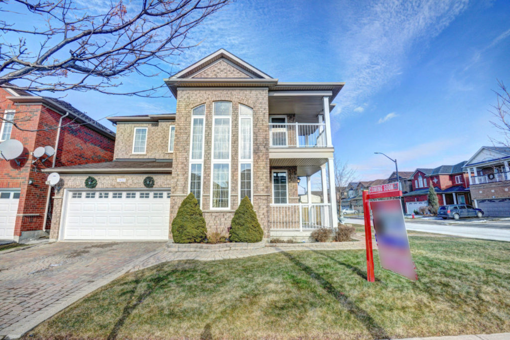 5657 Pegasus Street Mississauga Ontario
