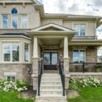 End Unit Townhouse For Sale in Brampton