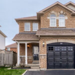 16 Twin Pines Cres Brampton-2