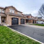 16 Twin Pines Cres Brampton-4