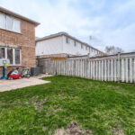 16 Twin Pines Cres Brampton-40